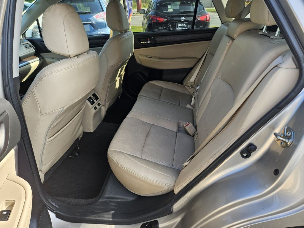 2016 Subaru Outback Image 42