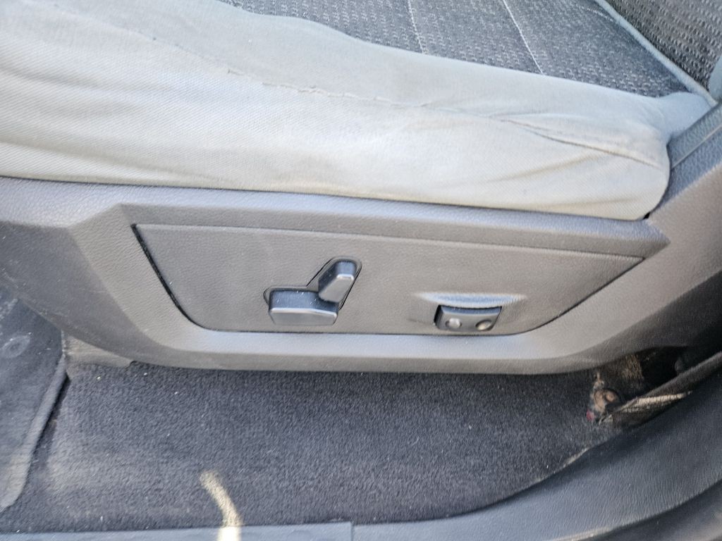 2014 RAM 1500 Image 25