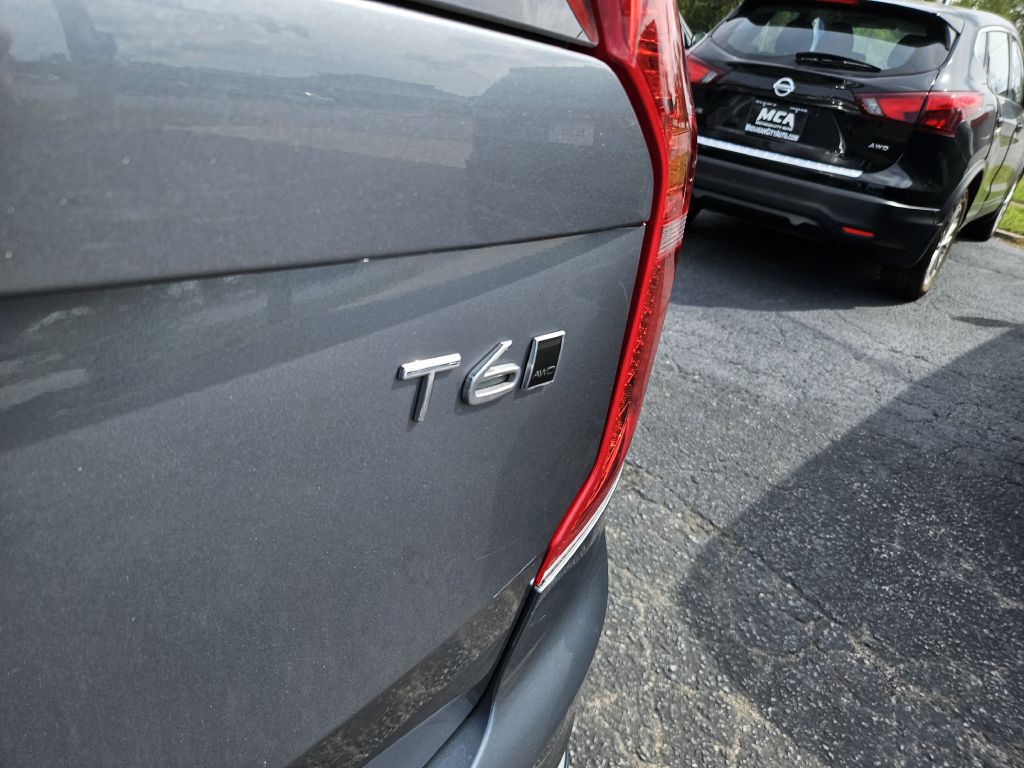 2016 Volvo XC90 Image 10