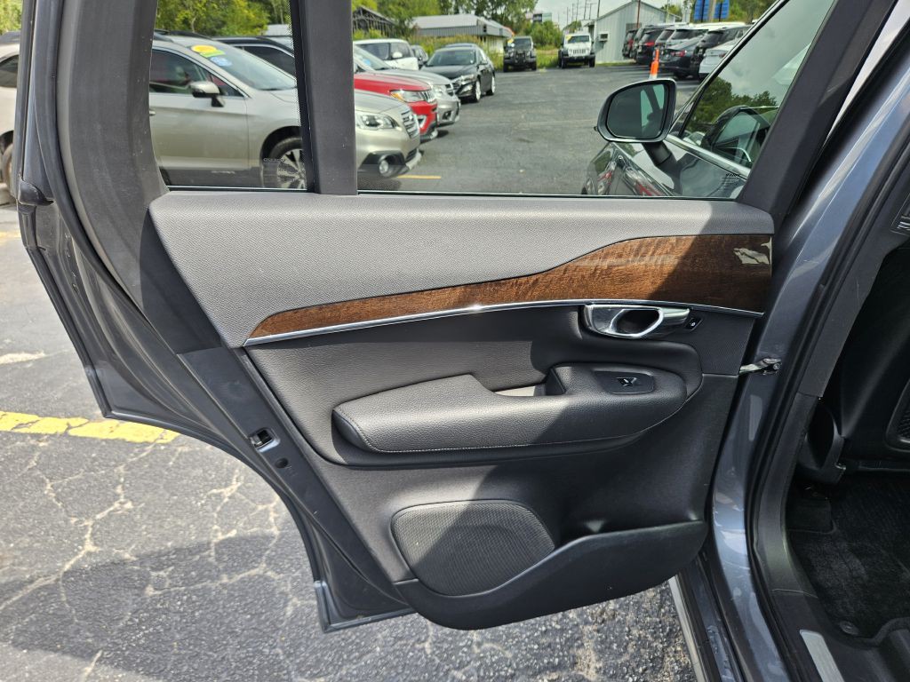 2016 Volvo XC90 Image 41