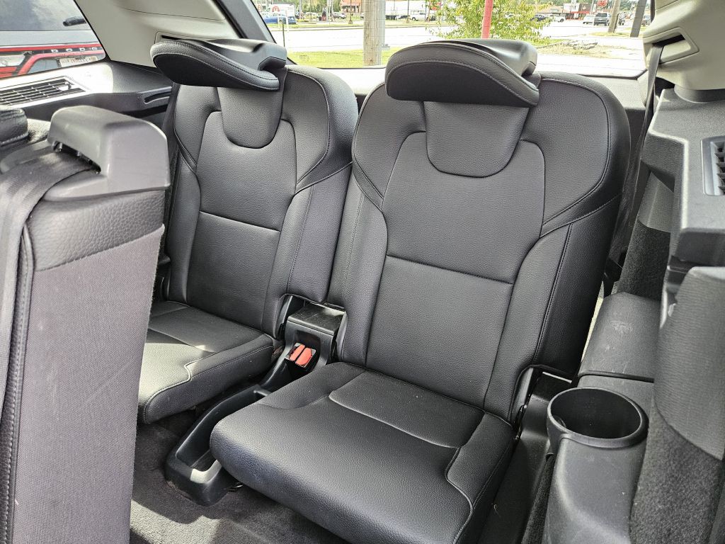 2016 Volvo XC90 Image 46