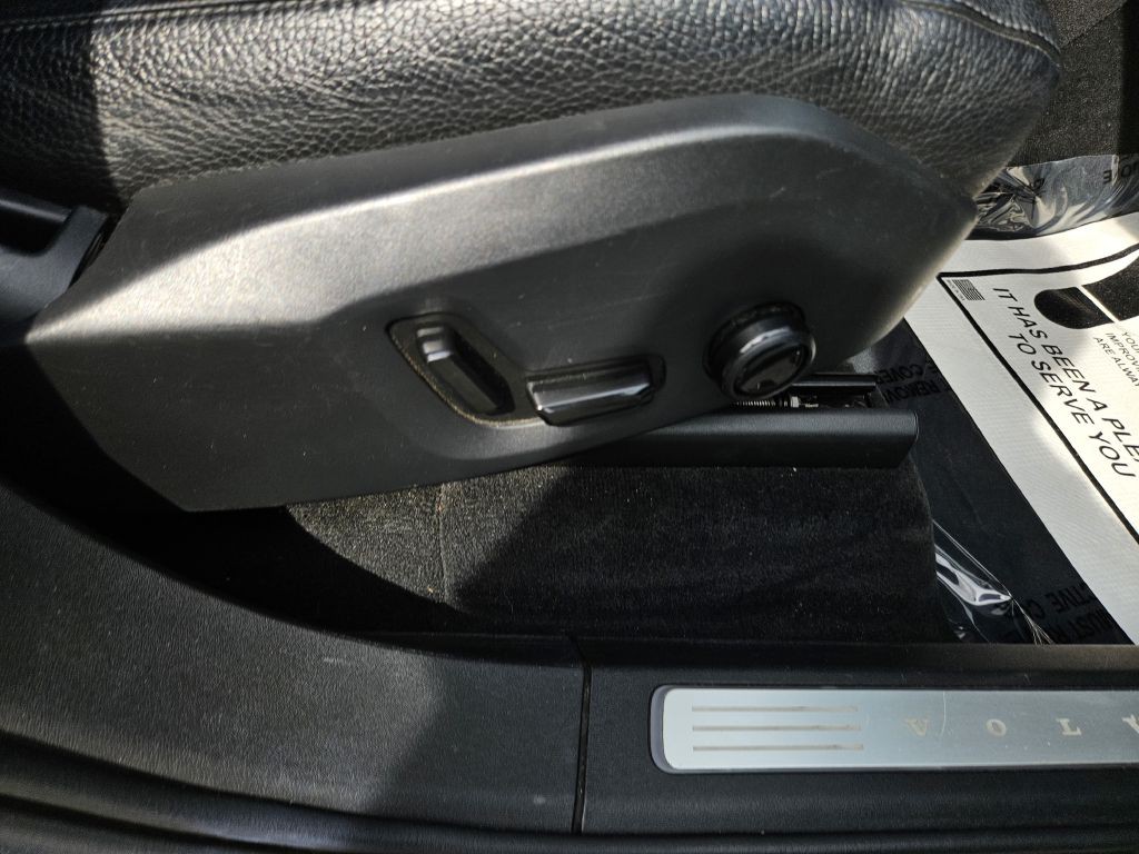 2016 Volvo XC90 Image 52