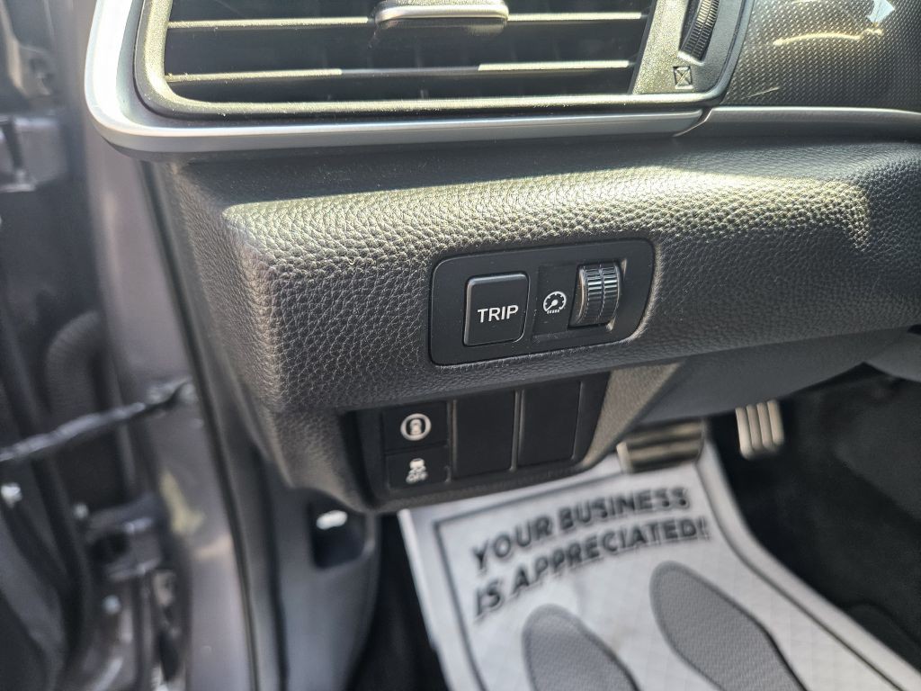 2019 Honda Accord Image 26