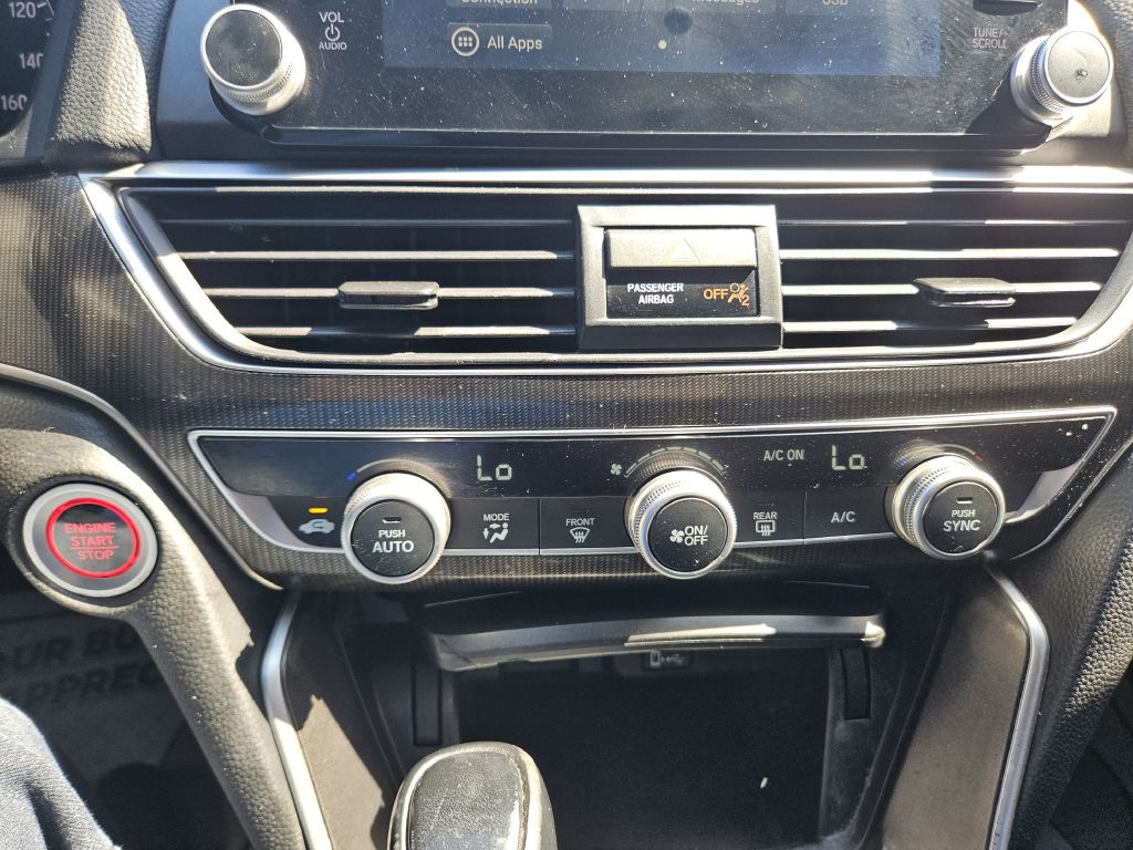 2019 Honda Accord Image 34