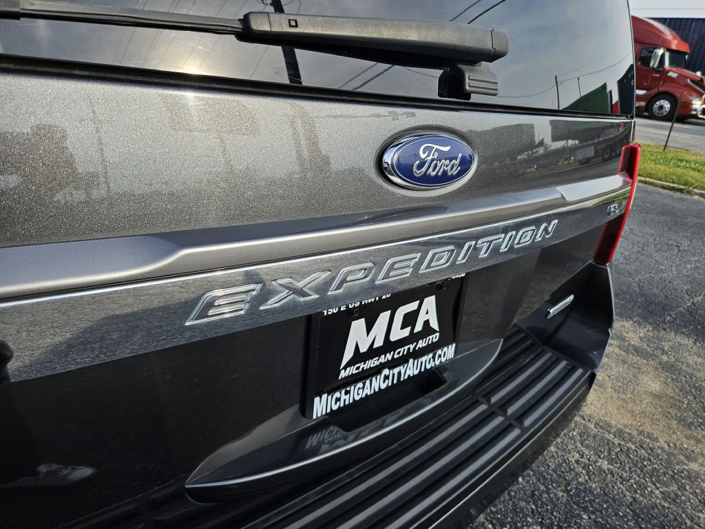 2017 Ford Expedition Image 9