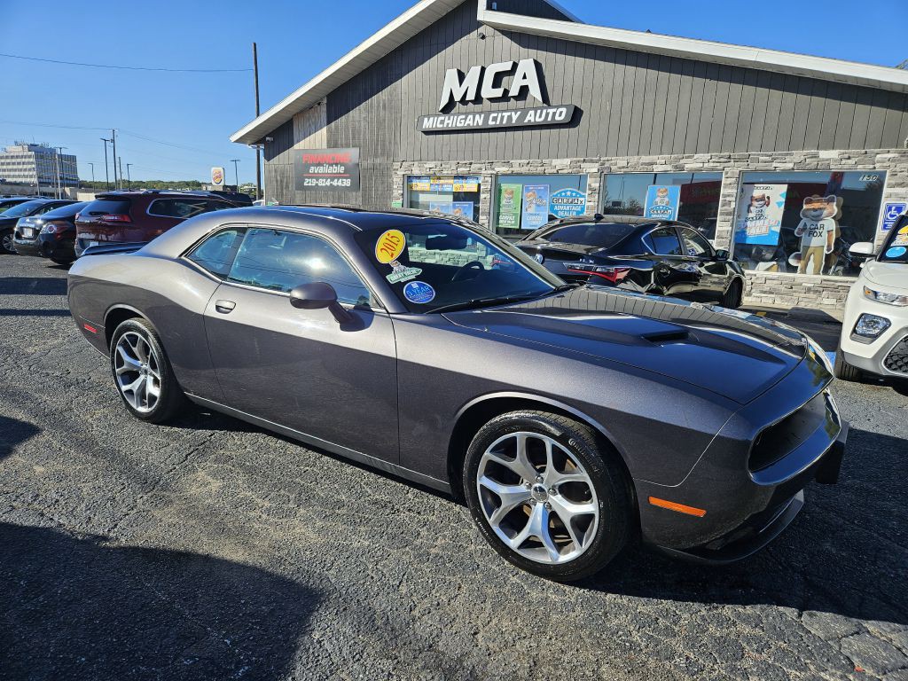 2015 Dodge Challenger Image 3