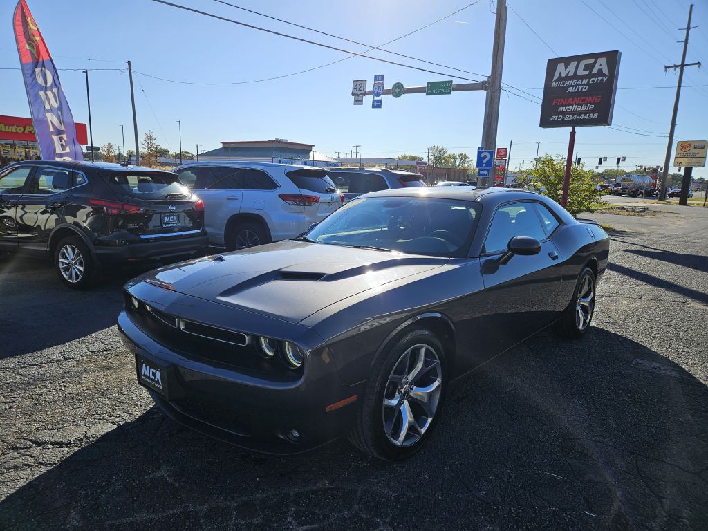 2015 Dodge Challenger Image 10