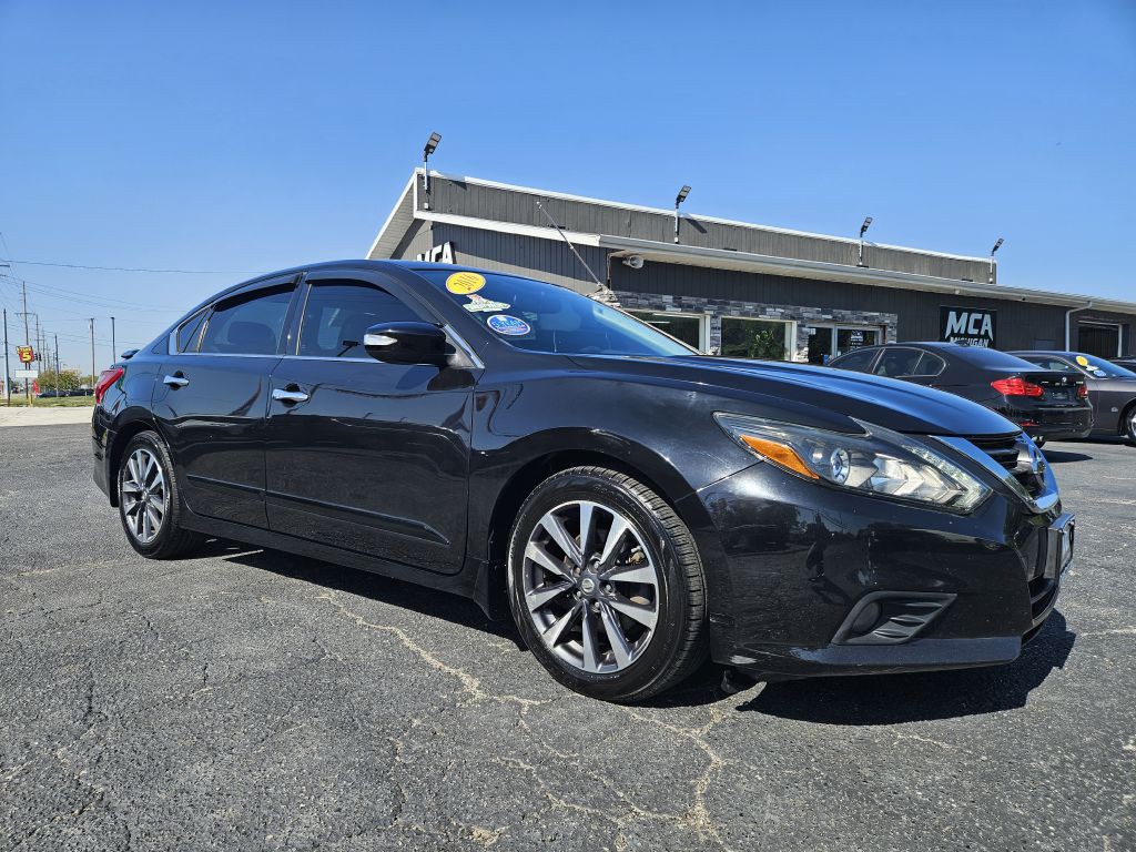 2016 Nissan Altima Image 4