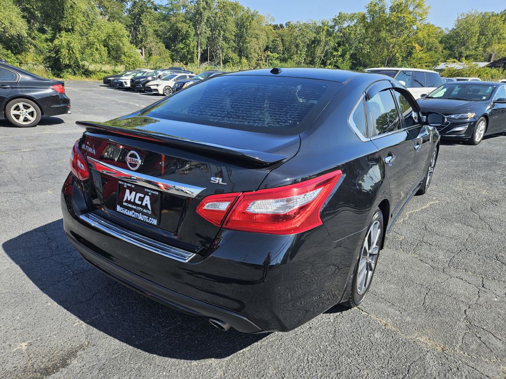 2016 Nissan Altima Image 7