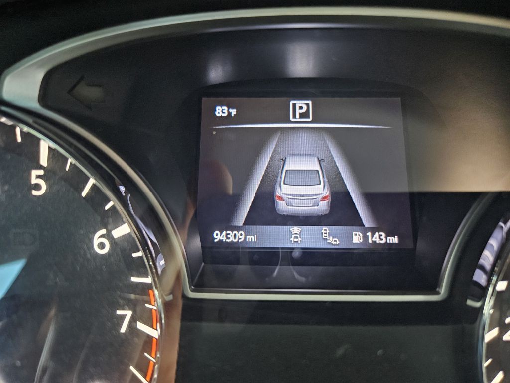 2016 Nissan Altima Image 25