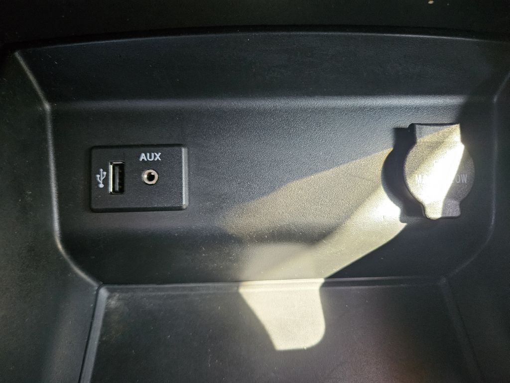 2016 Nissan Altima Image 33