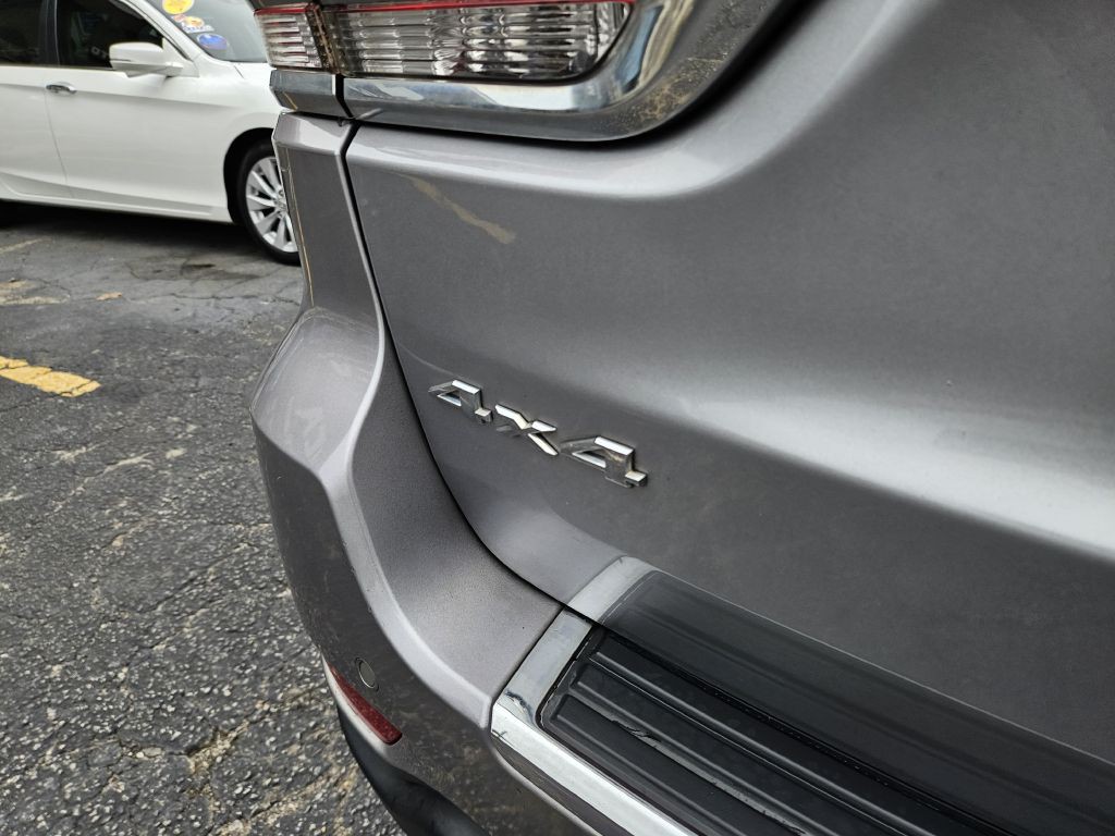 2015 Jeep Grand Cherokee Image 10