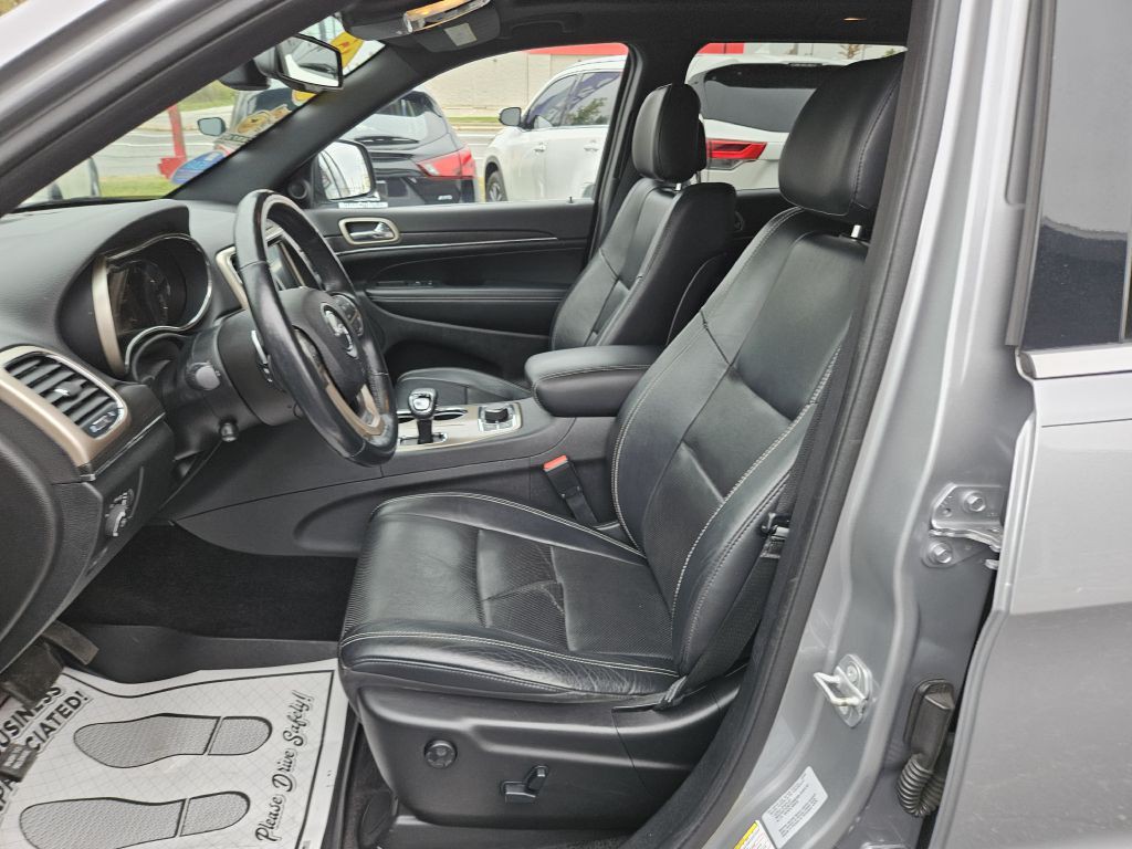 2015 Jeep Grand Cherokee Image 25
