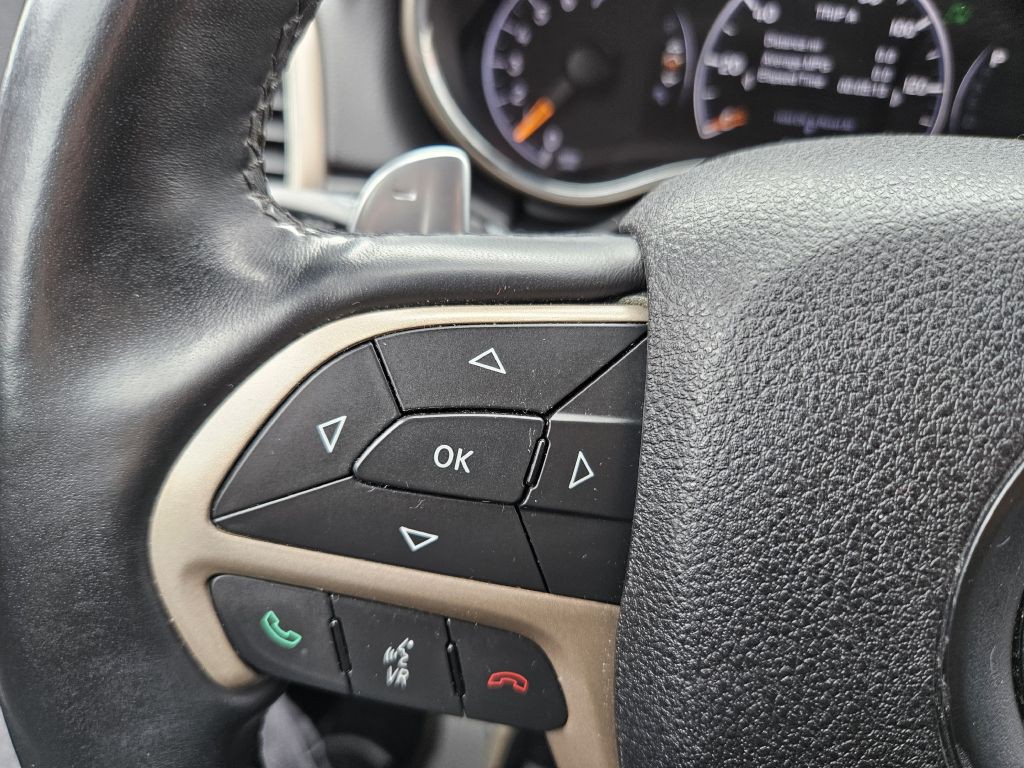 2015 Jeep Grand Cherokee Image 31