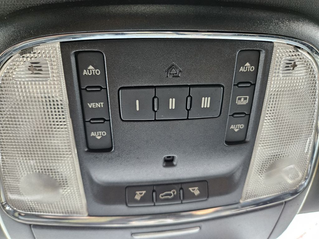 2015 Jeep Grand Cherokee Image 41