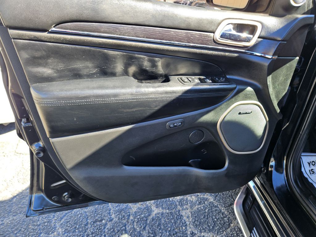 2015 Jeep Grand Cherokee Image 22