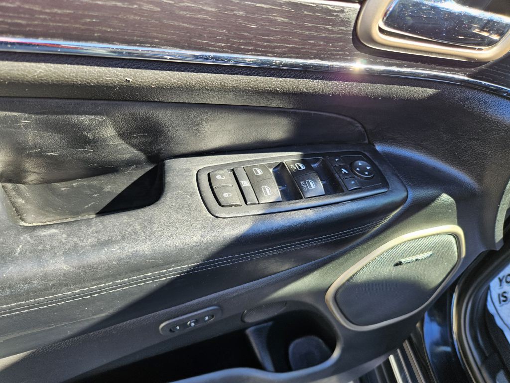 2015 Jeep Grand Cherokee Image 23