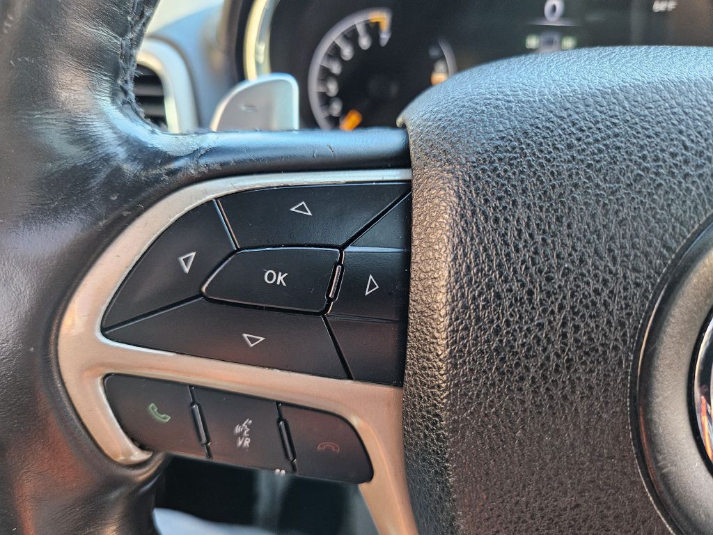 2015 Jeep Grand Cherokee Image 33