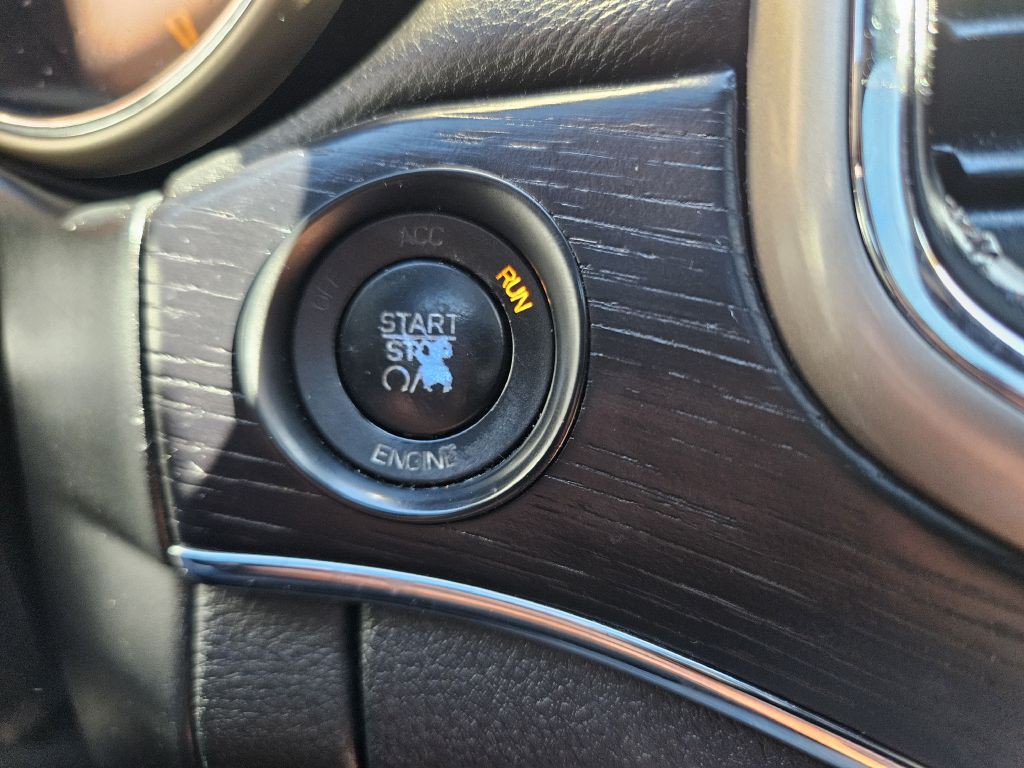 2015 Jeep Grand Cherokee Image 35