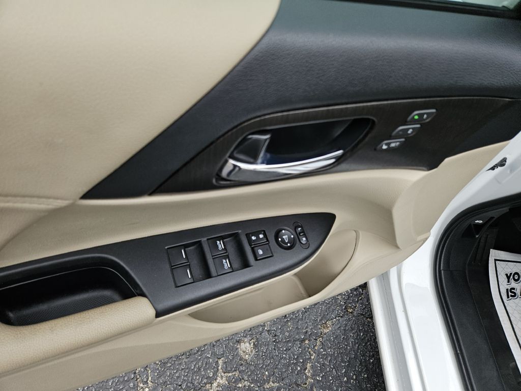 2014 Honda Accord Image 21