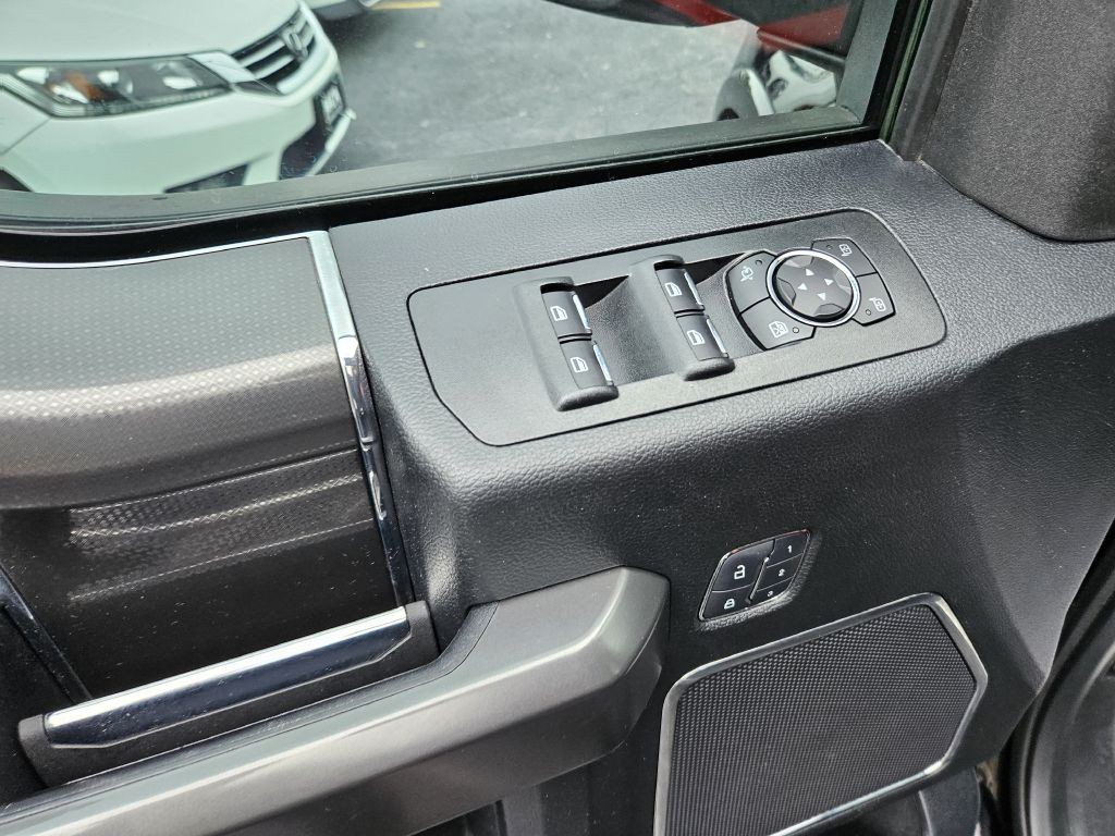 2017 Ford F-150 Image 21
