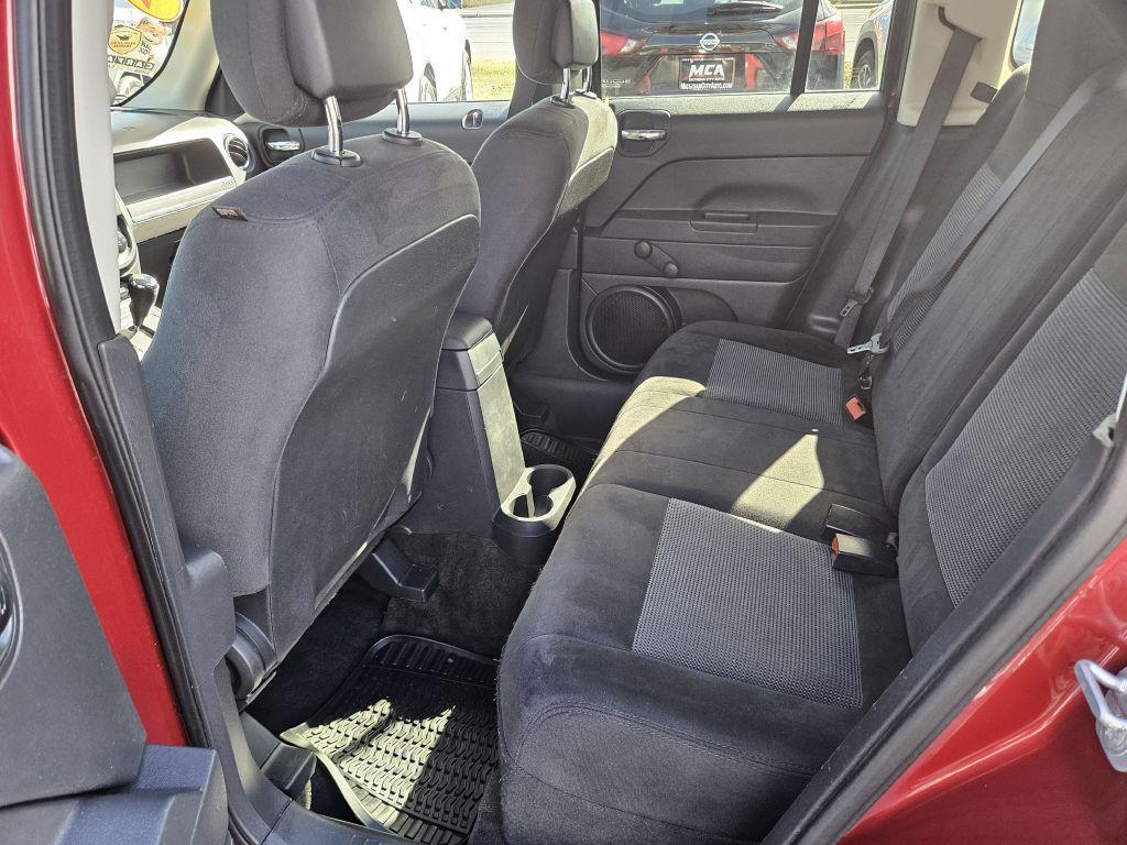 2015 Jeep Patriot Image 32