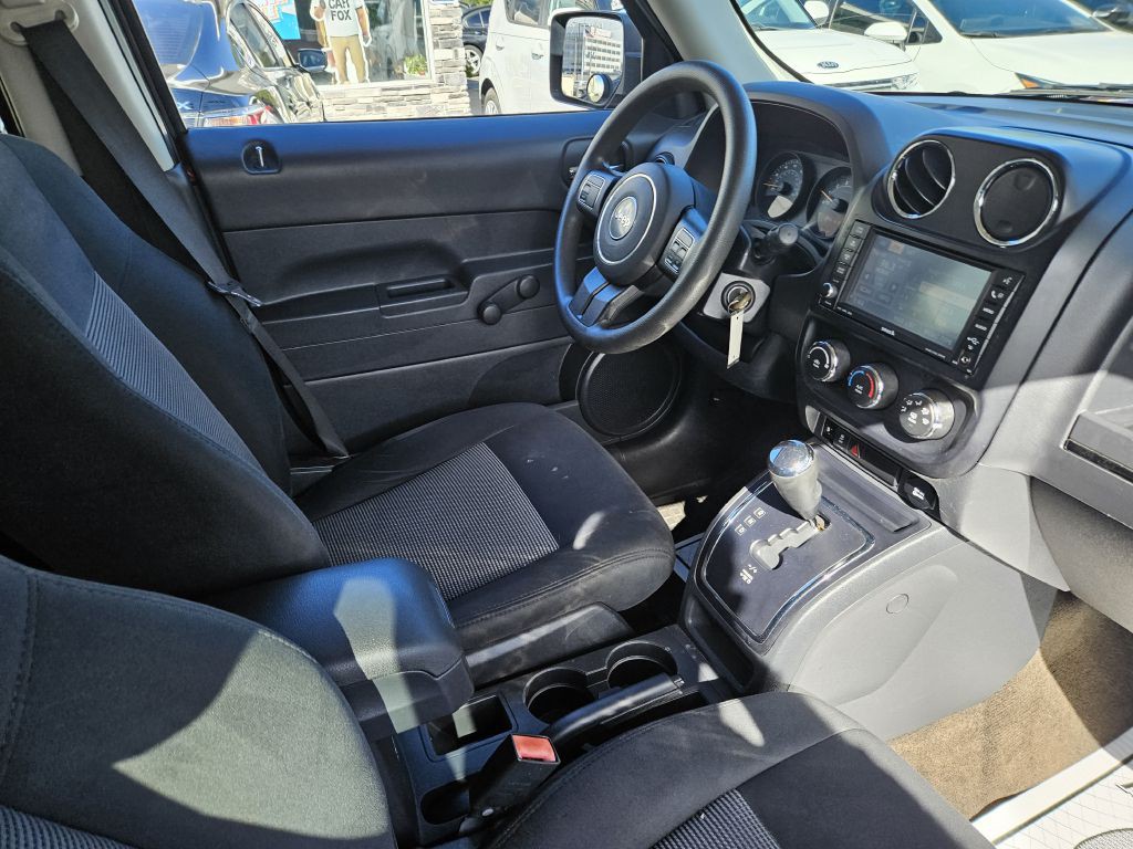 2015 Jeep Patriot Image 38
