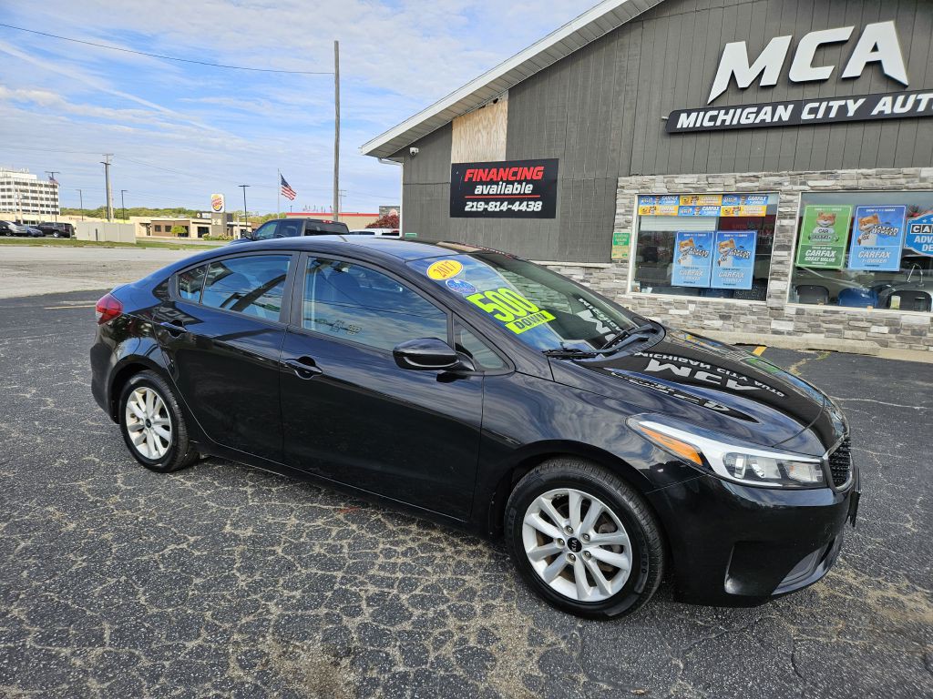 2017 Kia Forte Image 3