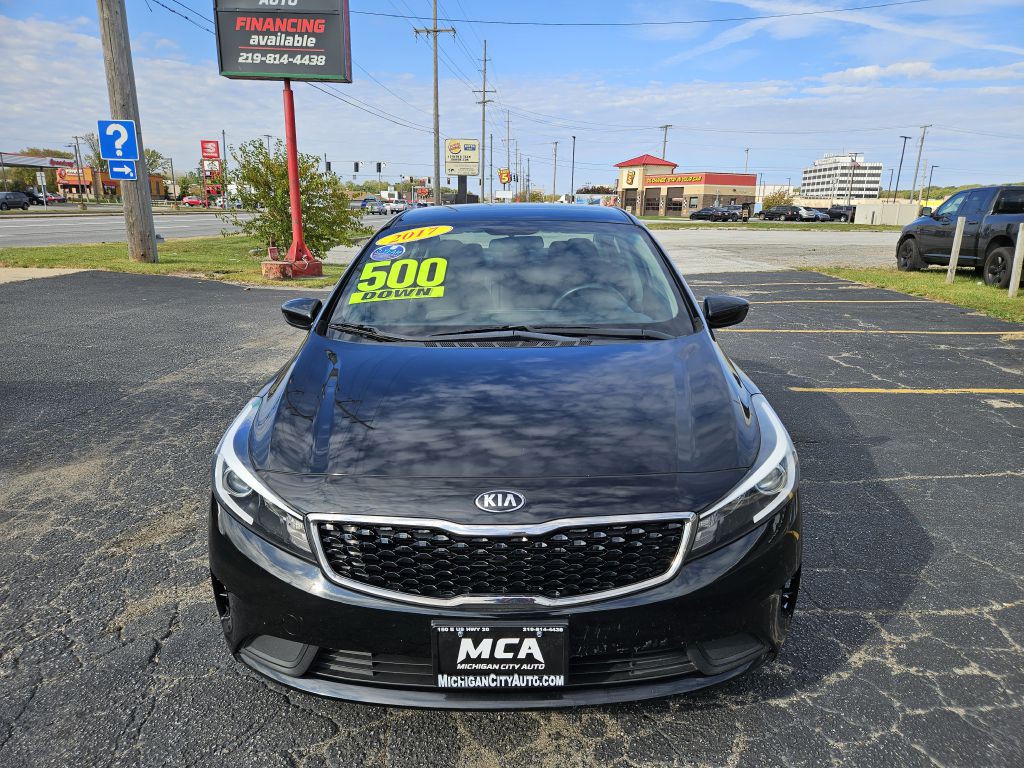 2017 Kia Forte Image 16