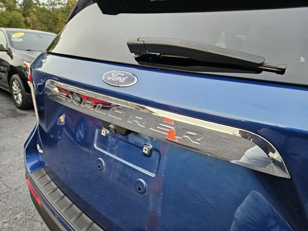 2021 Ford Explorer Image 10