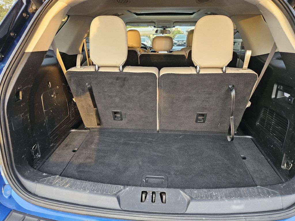 2021 Ford Explorer Image 48