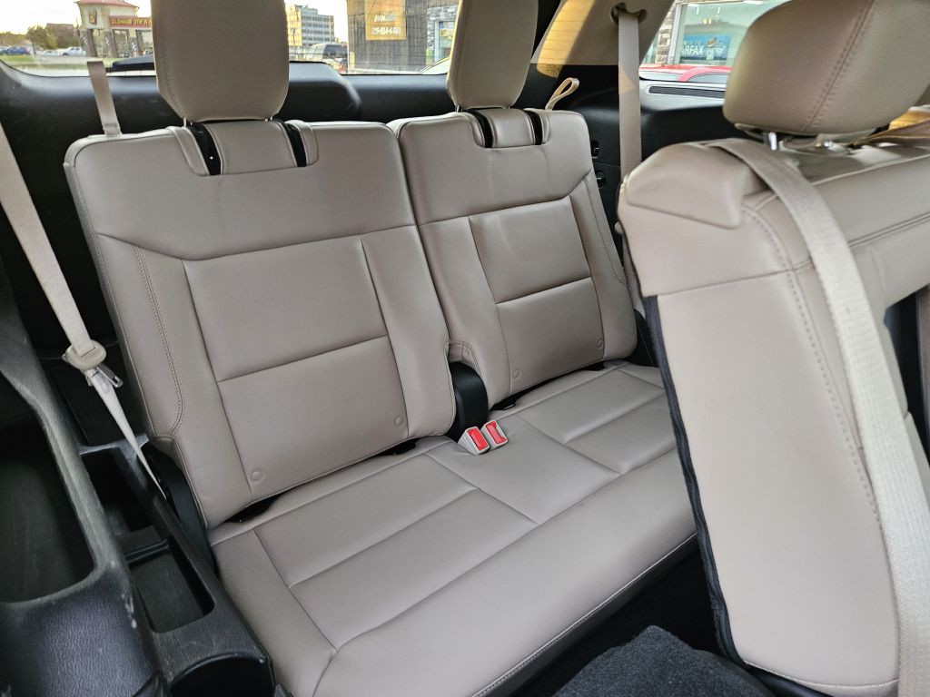 2021 Ford Explorer Image 58