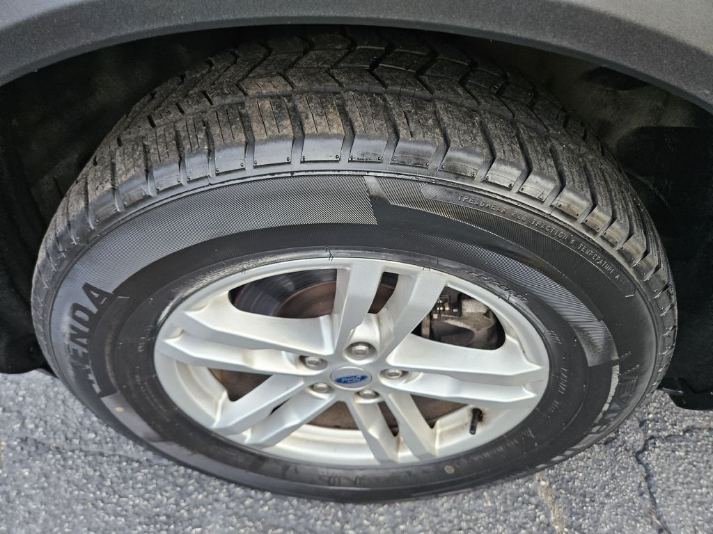 2021 Ford Explorer Image 59