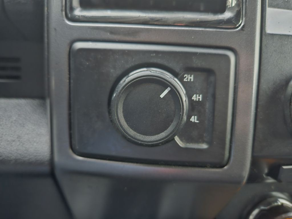 2016 Ford F-150 Image 38