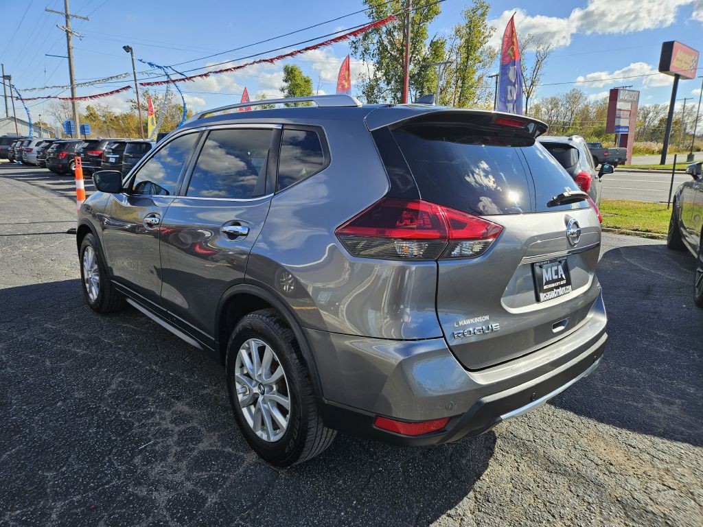 2020 Nissan Rogue Image 10
