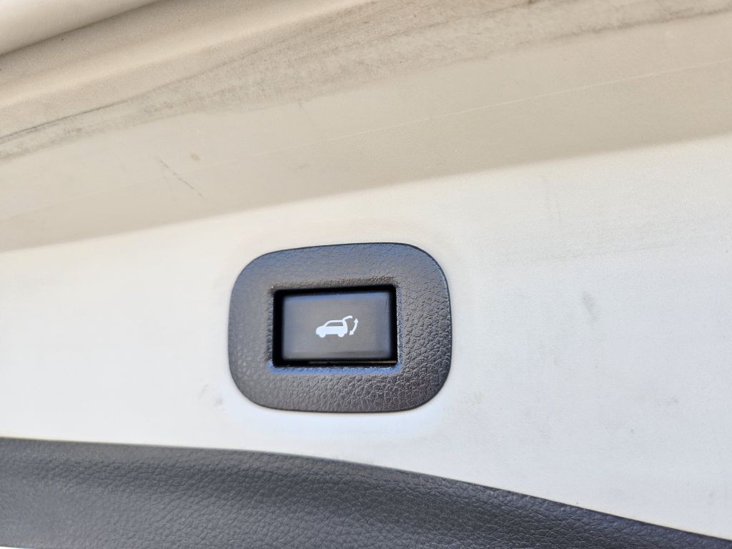 2020 Nissan Rogue Image 42