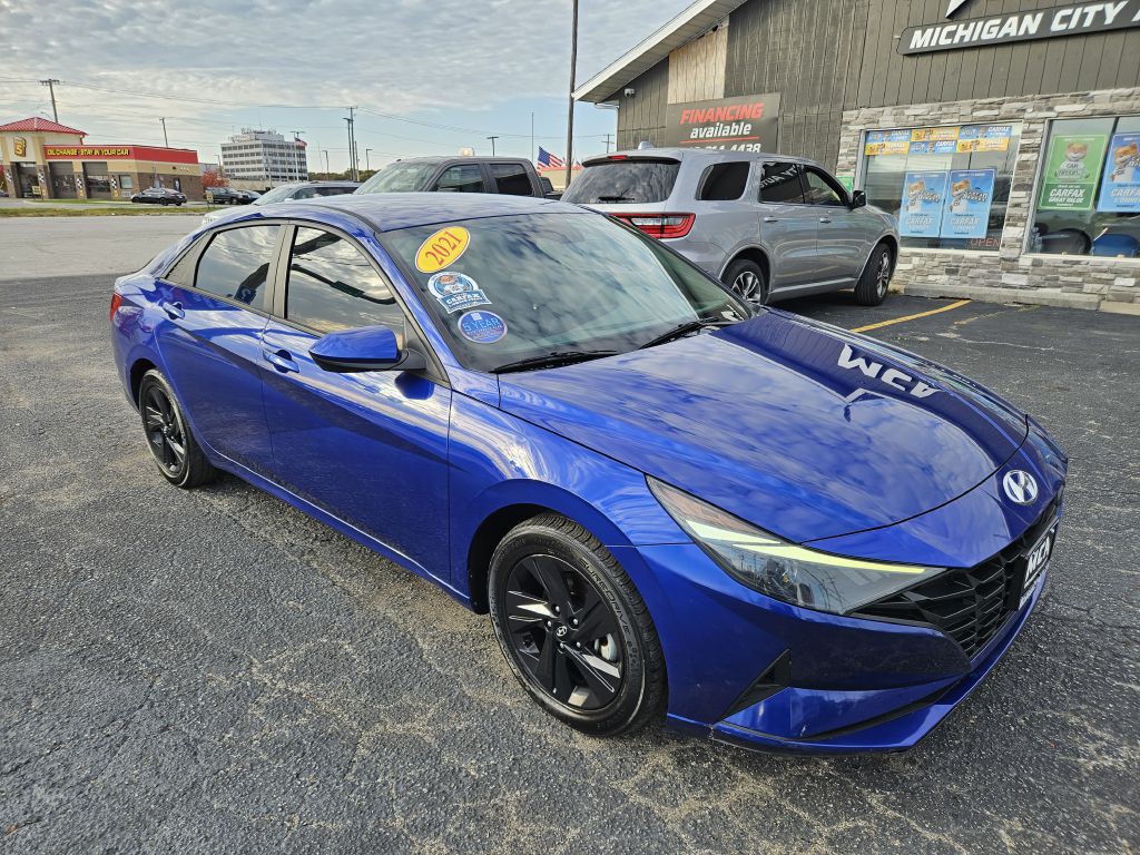 2021 Hyundai Elantra Image 2