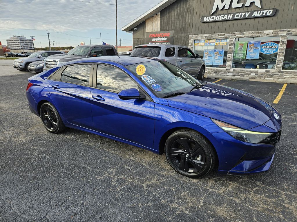 2021 Hyundai Elantra Image 3