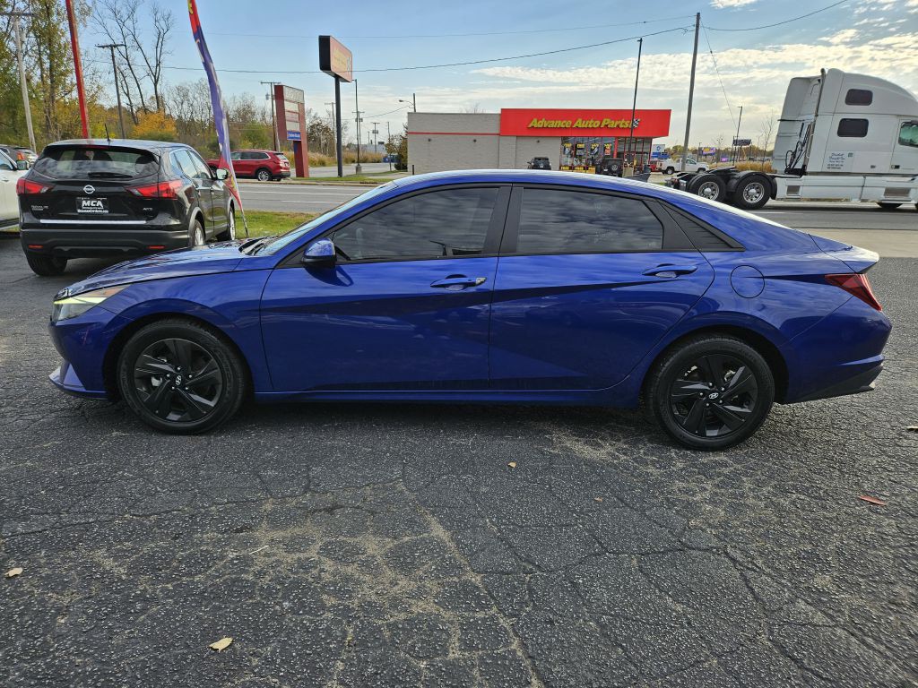 2021 Hyundai Elantra Image 12