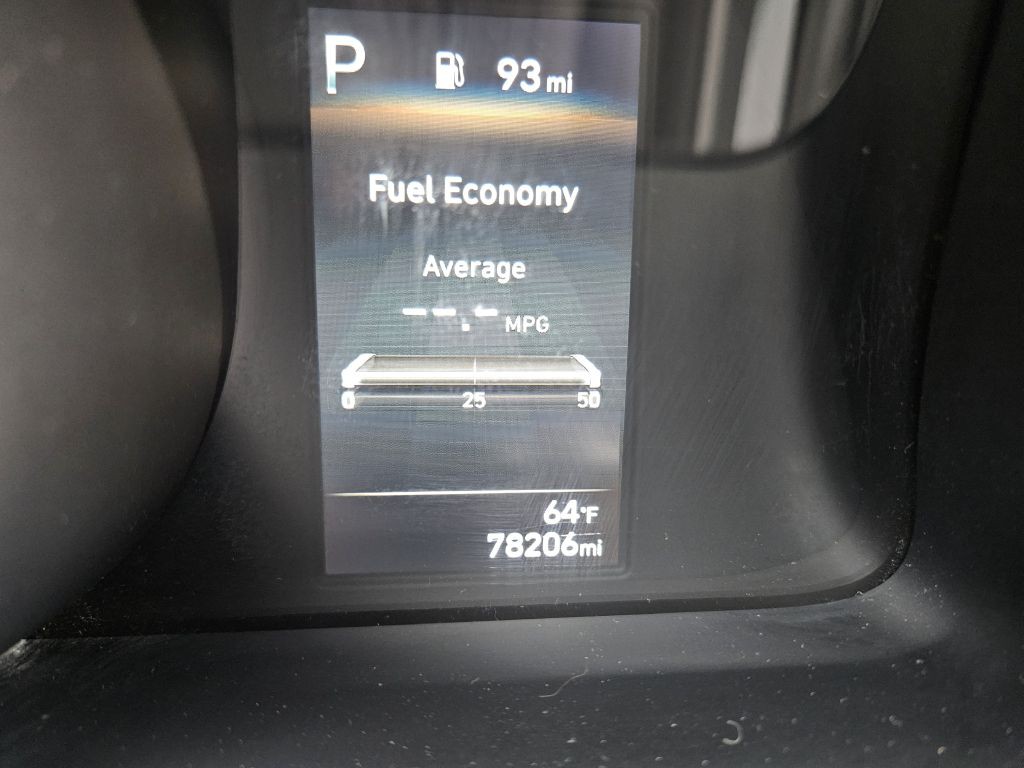 2021 Hyundai Elantra Image 24