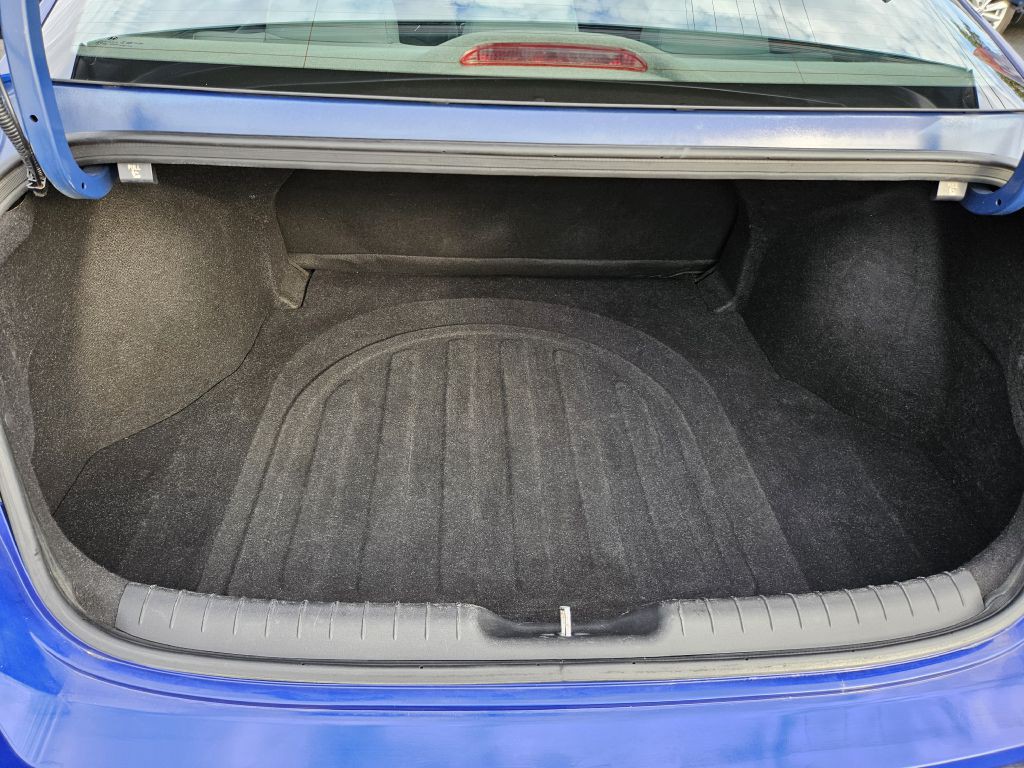 2021 Hyundai Elantra Image 39