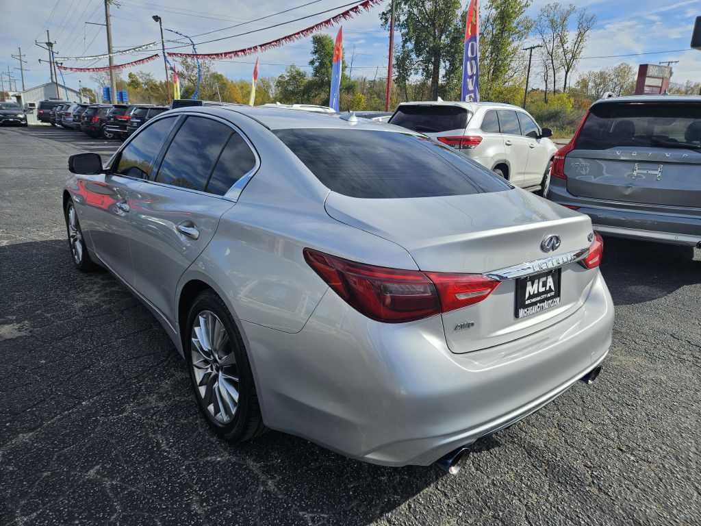 2018 INFINITI Q50 Image 9