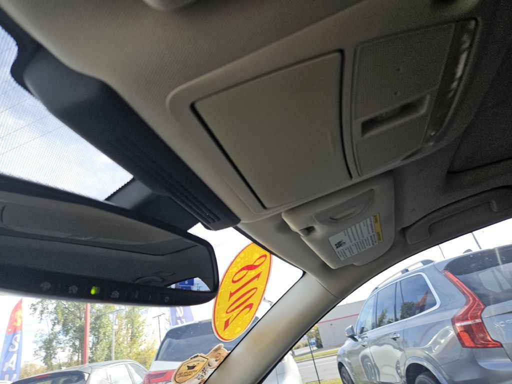 2018 INFINITI Q50 Image 31