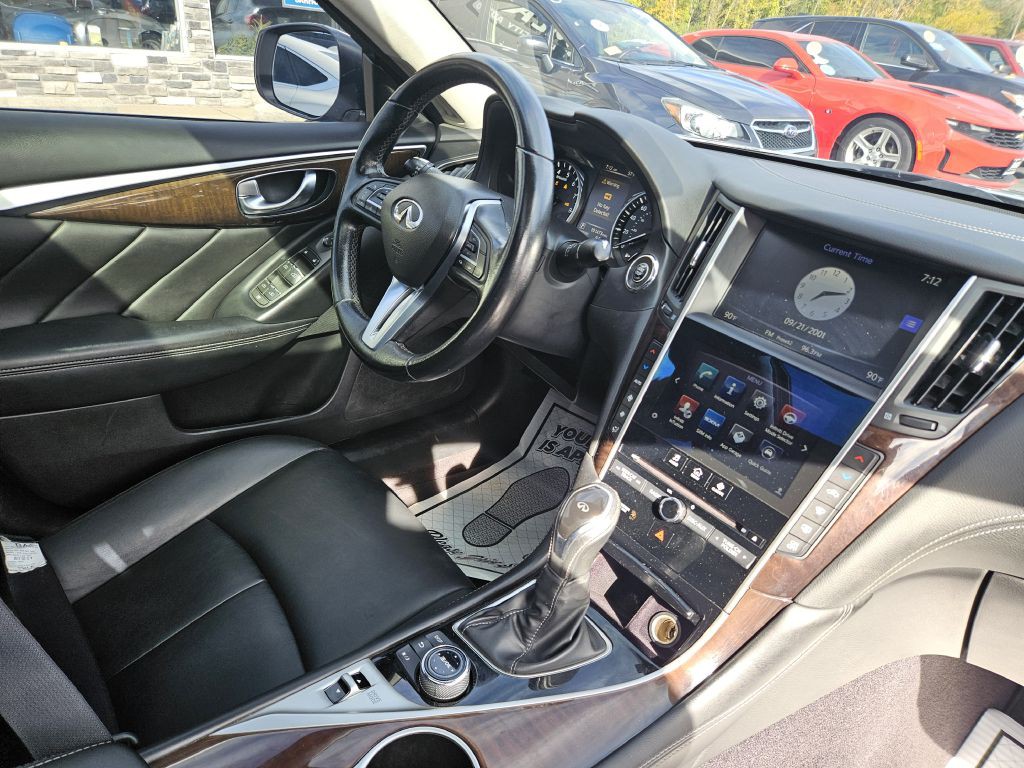 2018 INFINITI Q50 Image 41