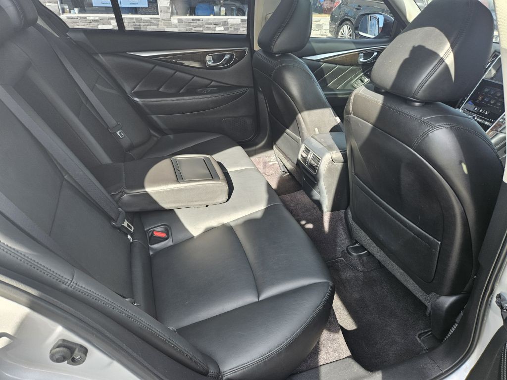 2018 INFINITI Q50 Image 43