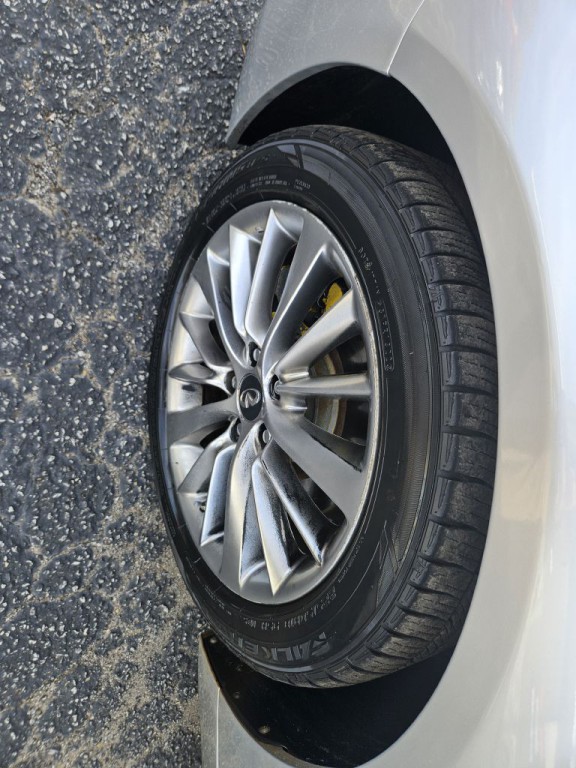 2018 INFINITI Q50 Image 44