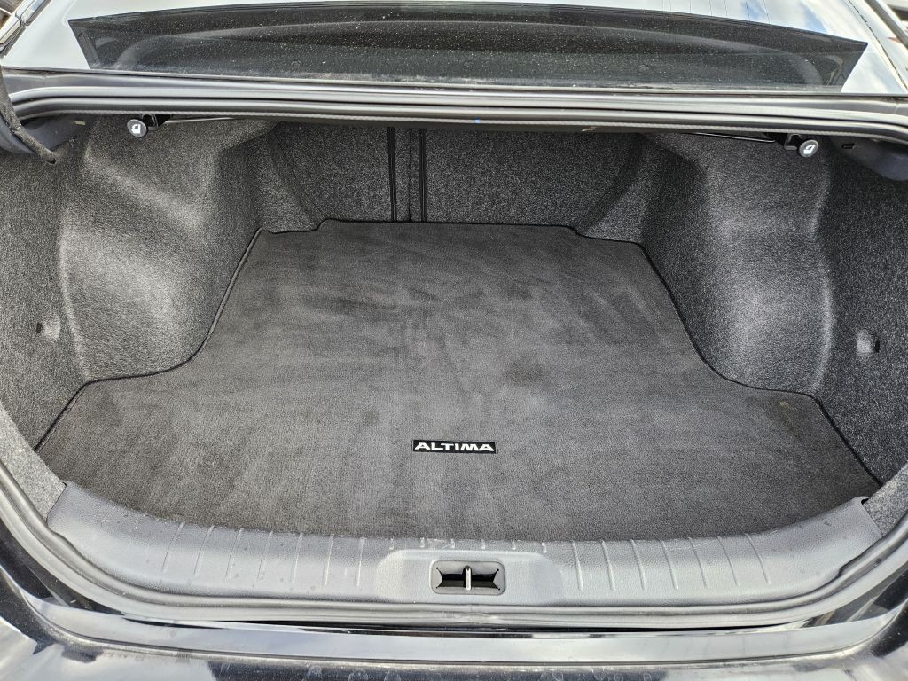 2020 Nissan Altima Image 37