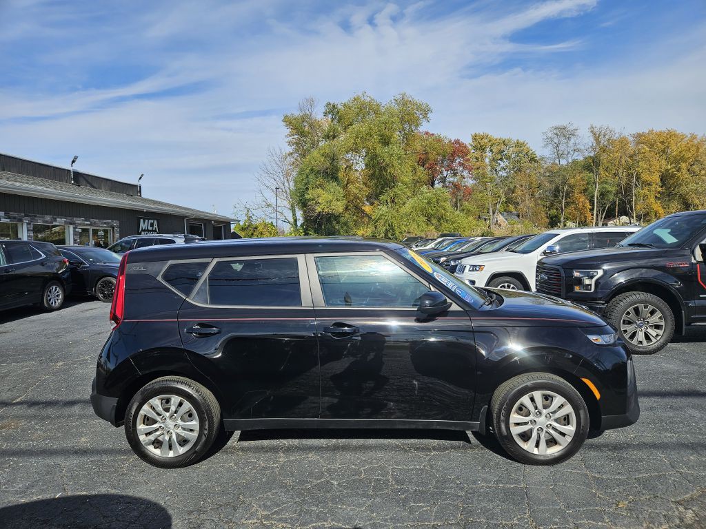 2021 Kia Soul Image 5