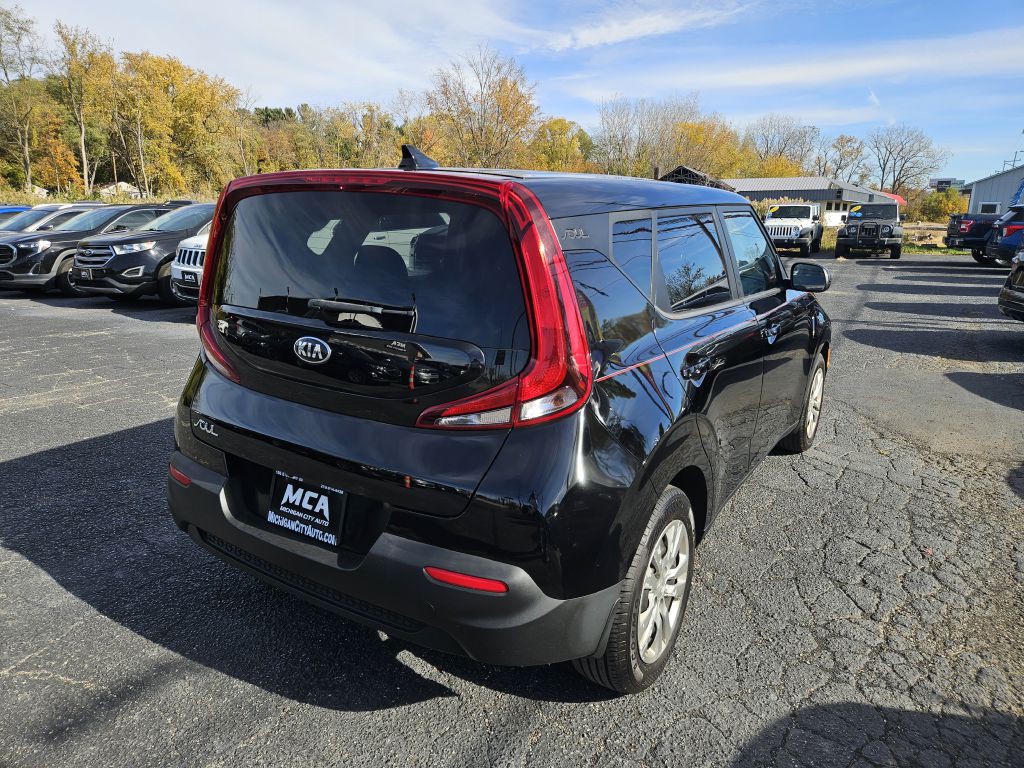 2021 Kia Soul Image 7