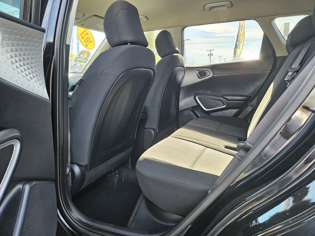 2021 Kia Soul Image 33